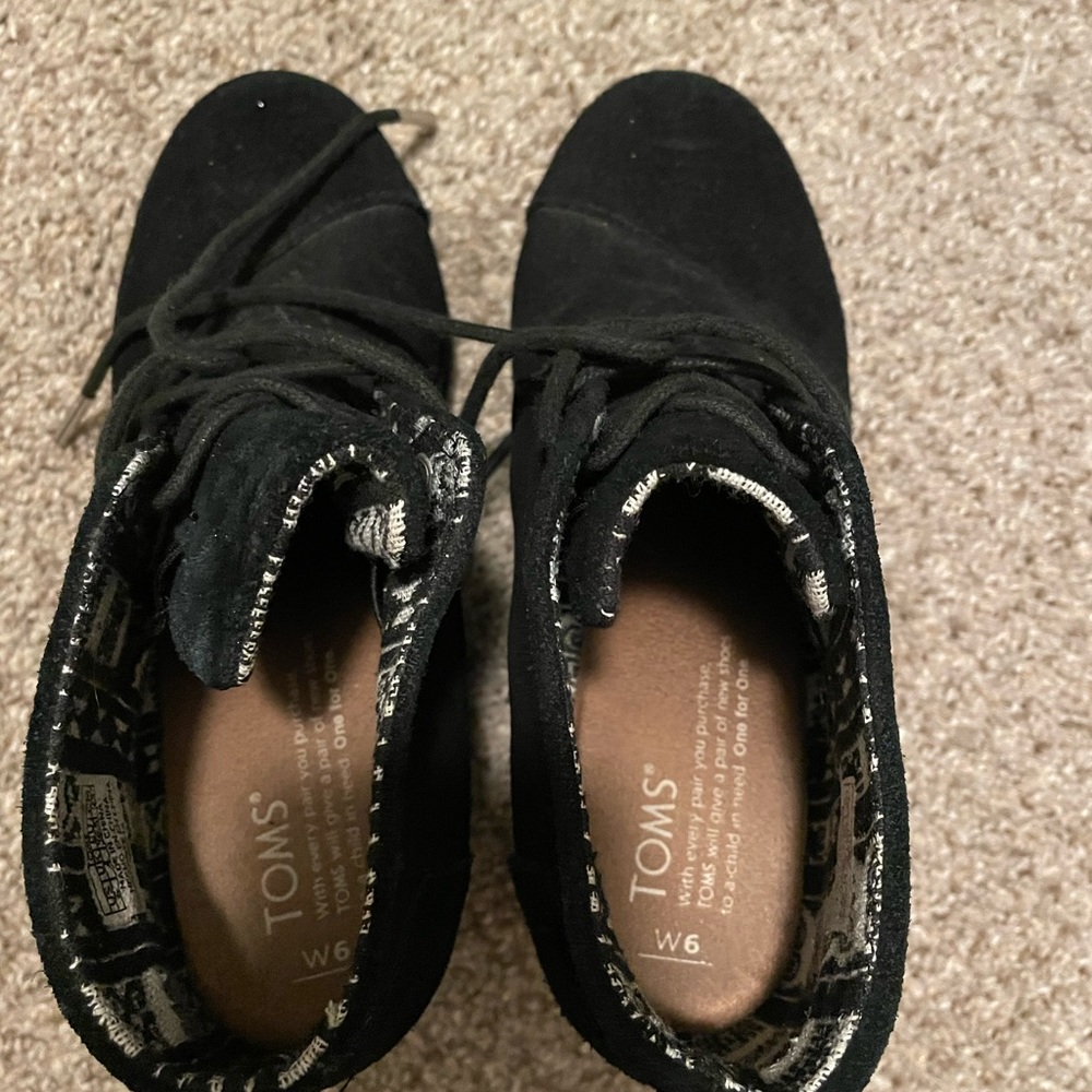 TOMS black bootie